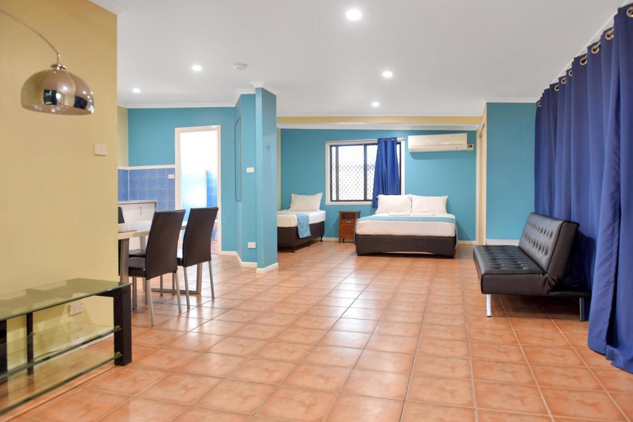 קאירנס Adobe Motel מראה חיצוני תמונה